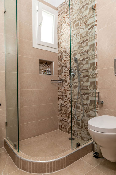 Naxian Asset Άγιος Αρσένιος - Μοντέρνο μπάνιο